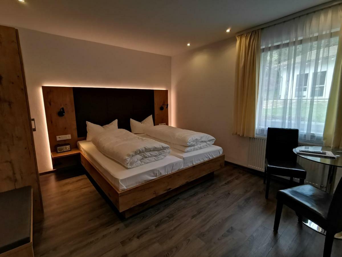 Gaestehaus Dorflinde Grasellenbach ภายนอก รูปภาพ
